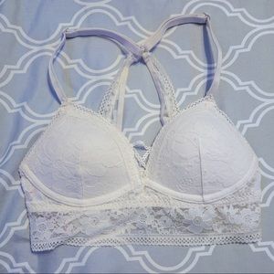 NWOT Victoria’s Secret Lace Bralette XS